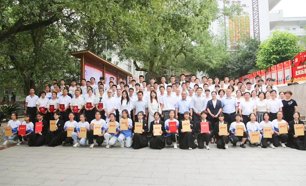 365比分 - 实时体育比分、赛事分析与数据统计